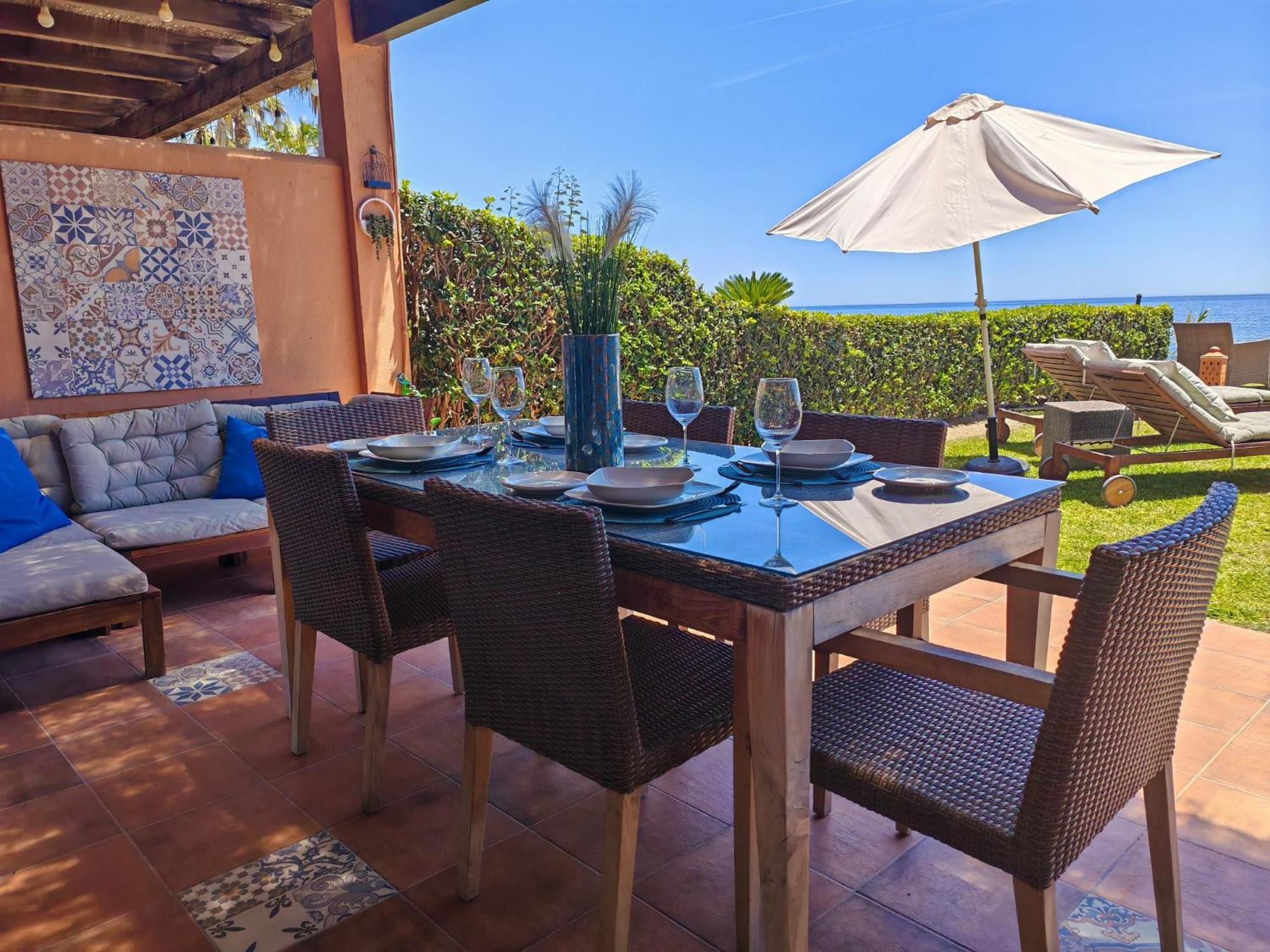 Beachfront Townhouse Estepona Exterior foto